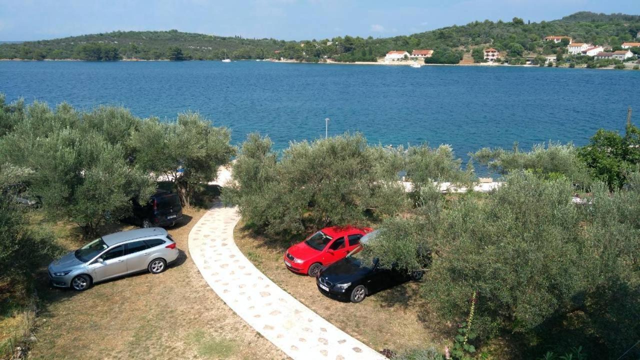 Apartments By The Sea Luka, Dugi Otok - 8182 Luka  Zewnętrze zdjęcie
