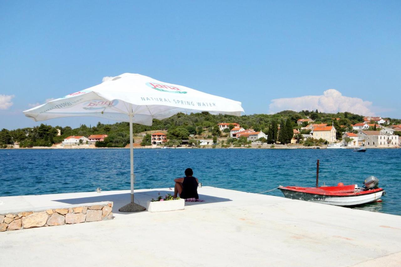 Apartments By The Sea Luka, Dugi Otok - 8182 Luka  Zewnętrze zdjęcie
