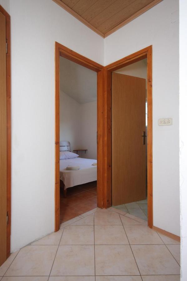 Apartments By The Sea Luka, Dugi Otok - 8182 Luka  Zewnętrze zdjęcie